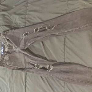 Hollister women's ripped skinny jeans